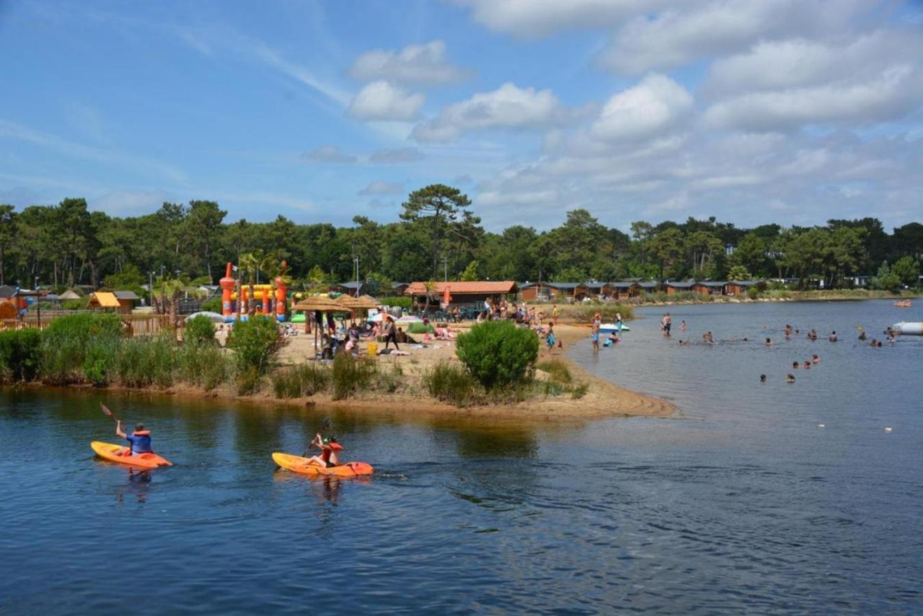Mobil Home Tout Confort Camping Les Viviers Cap Ferret Lege-Cap-Ferret Bagian luar foto